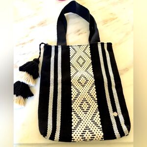 NWOT HANDMADE woven shoulder bag